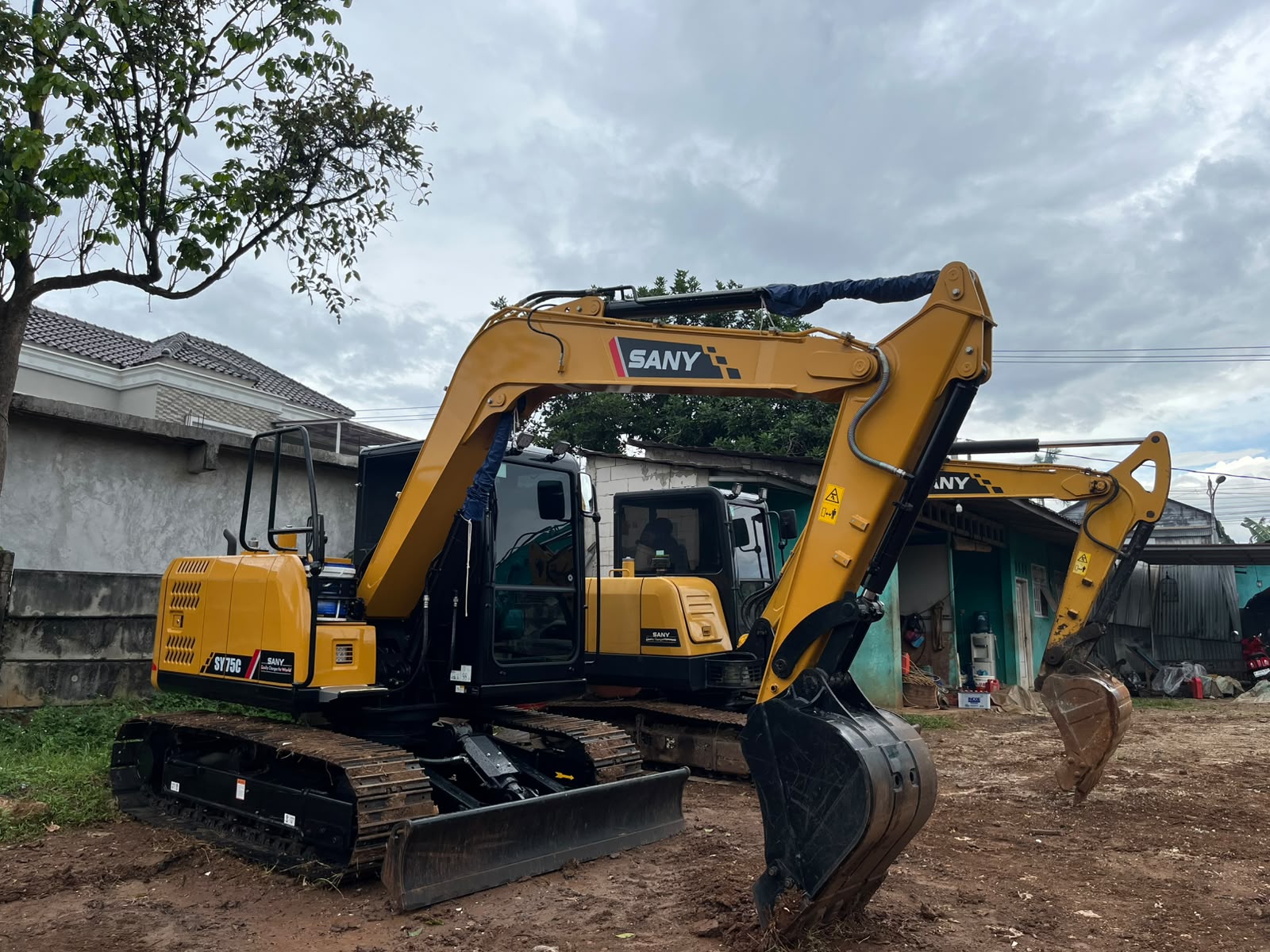 Dokumentasi Proyek Excavator CV Sumber Alam 2